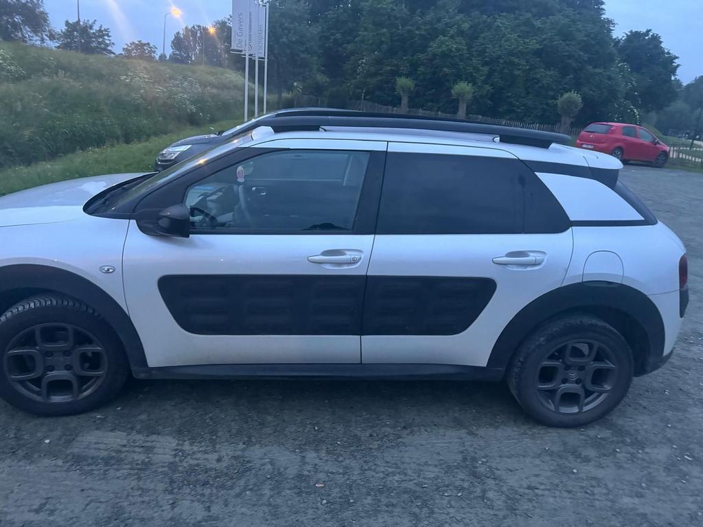 Citroen c4 cactus, couleur blanche, Auto's, Citroën, 1199 cc, Wit, 5 deurs, Particulier