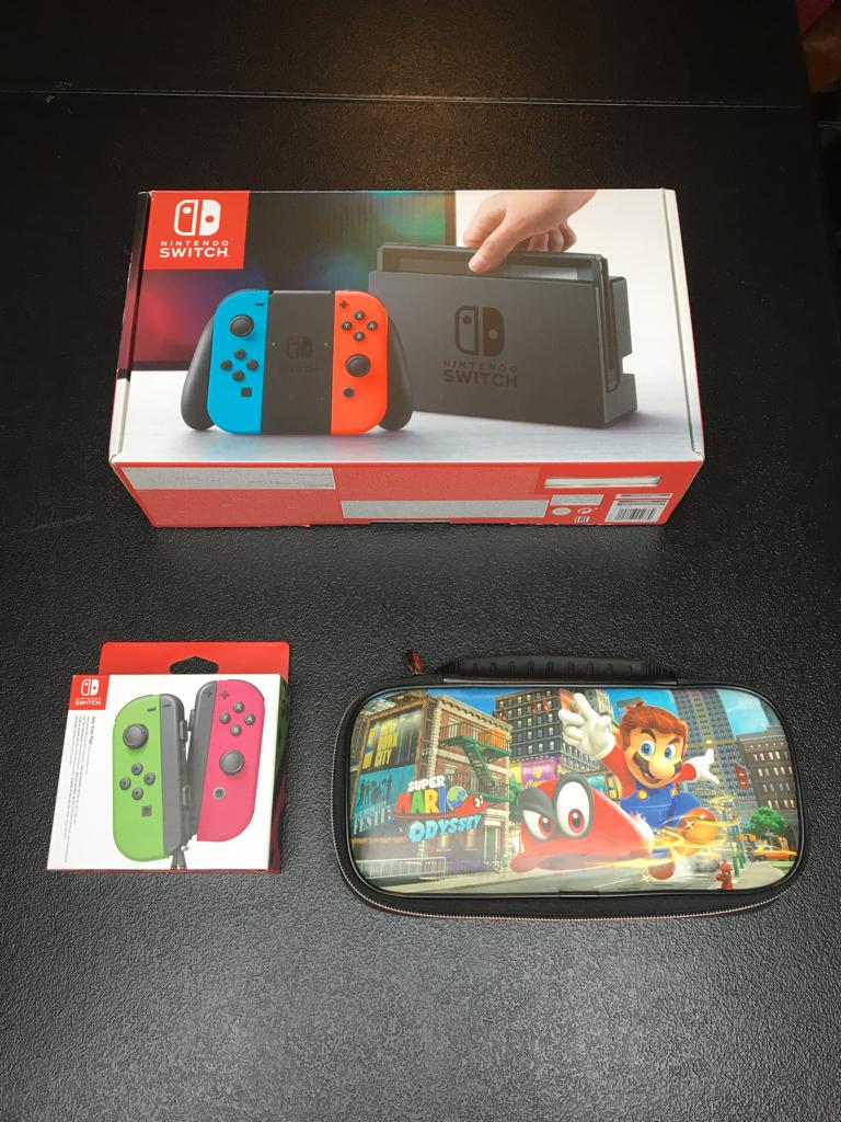 Nintendo Switch V1 + Beschermtas, Enlèvement ou Envoi, Utilisé, Avec 3 manettes ou plus, Switch Original