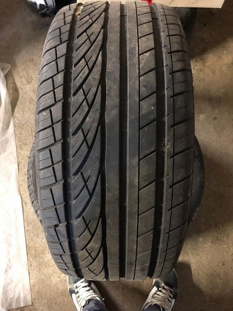 2 pneus Hilfy Vigorous HP801 SUV 285/45/R19 111W XL - M+S, 19 inch, 285 mm, Nieuw, Band(en)