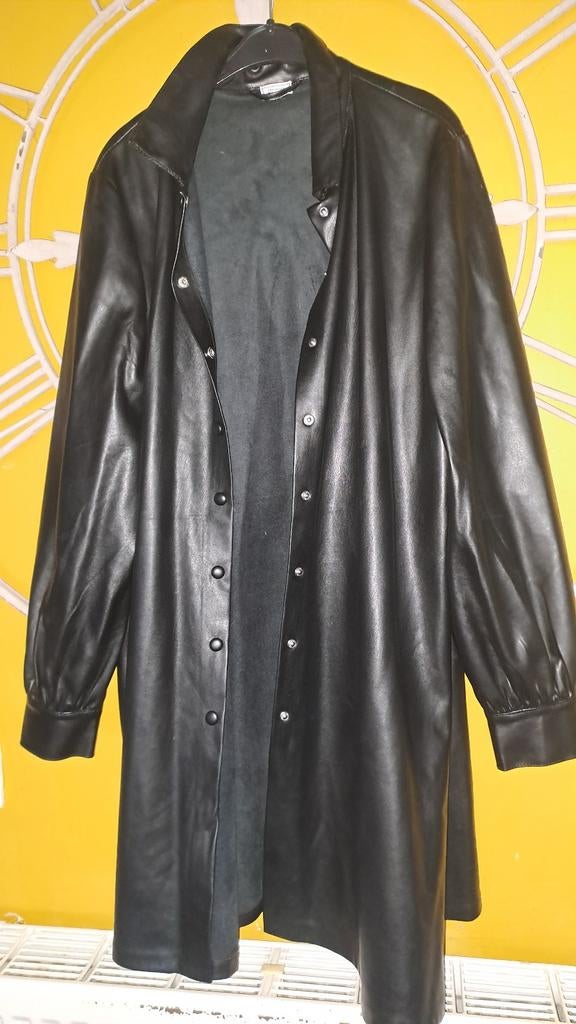 Veste cuir synthétique noir 44, Vêtements | Femmes, Noir