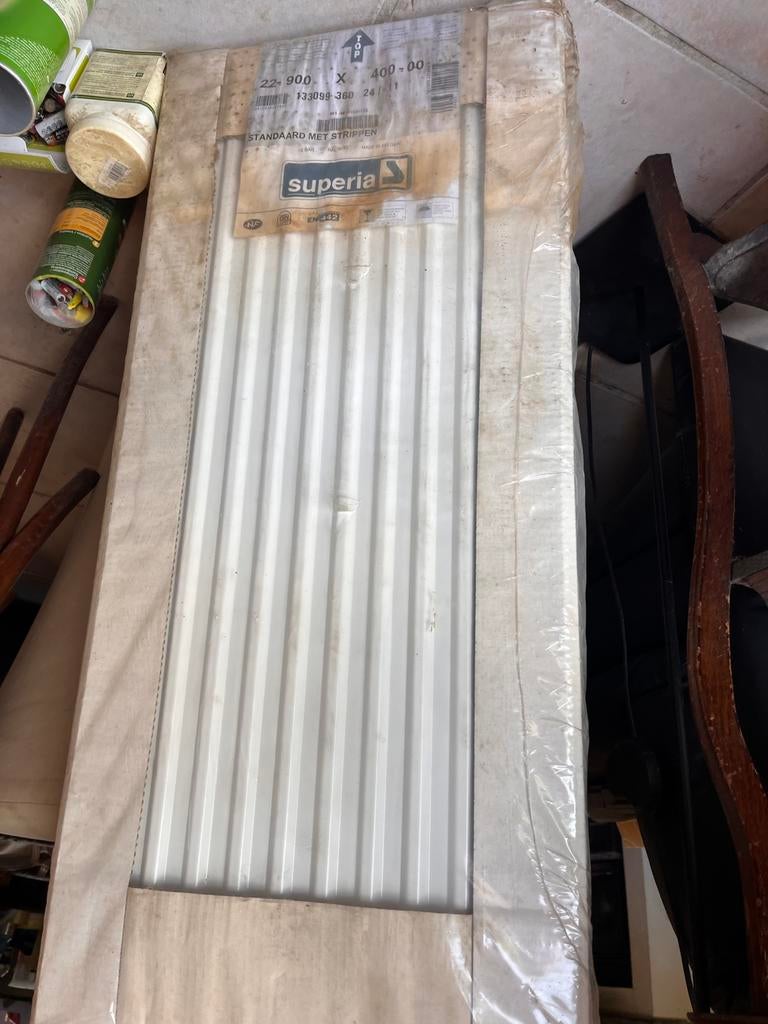 Chauffage radiator merk Superia, Doe-het-zelf en Bouw, Ophalen, Hoog rendement (Hr), Radiator, Nieuw
