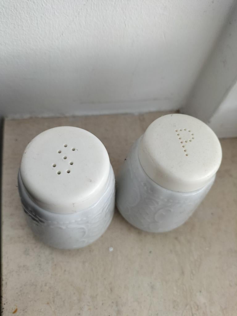 Set à sel et poivre Seltmann Weiden Bavaria, Envoi