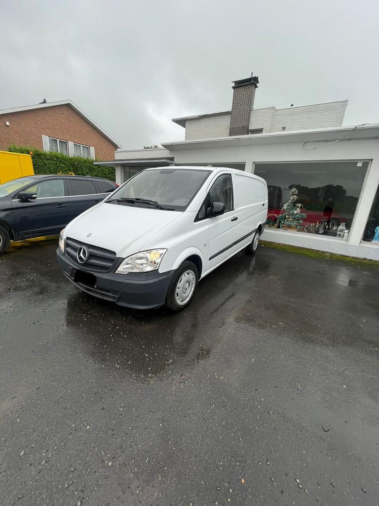 Mercedes vito 2011   Euro 5   158000km. 2.2 diesel, Auto's, Mercedes-Benz, Euro 5, Diesel, Particulier, Te koop