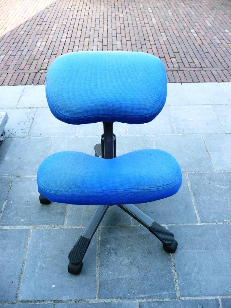Ergonomische Design kniestoel/bureaustoel HÅG, Enlèvement ou Envoi, Comme neuf, Bleu, Chaise de bureau