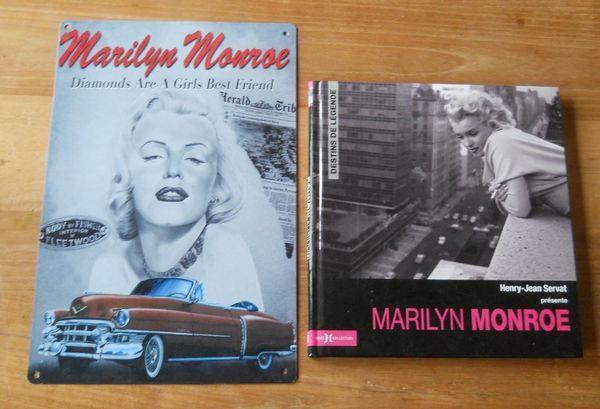 Livre + plaque métallique Marilyn Monroe, Ophalen of Verzenden, Gelezen