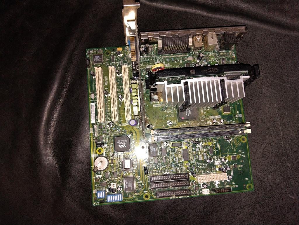 Kit carte mère Pentium 3, Informatique & Logiciels, Cartes mères, Enlèvement ou Envoi