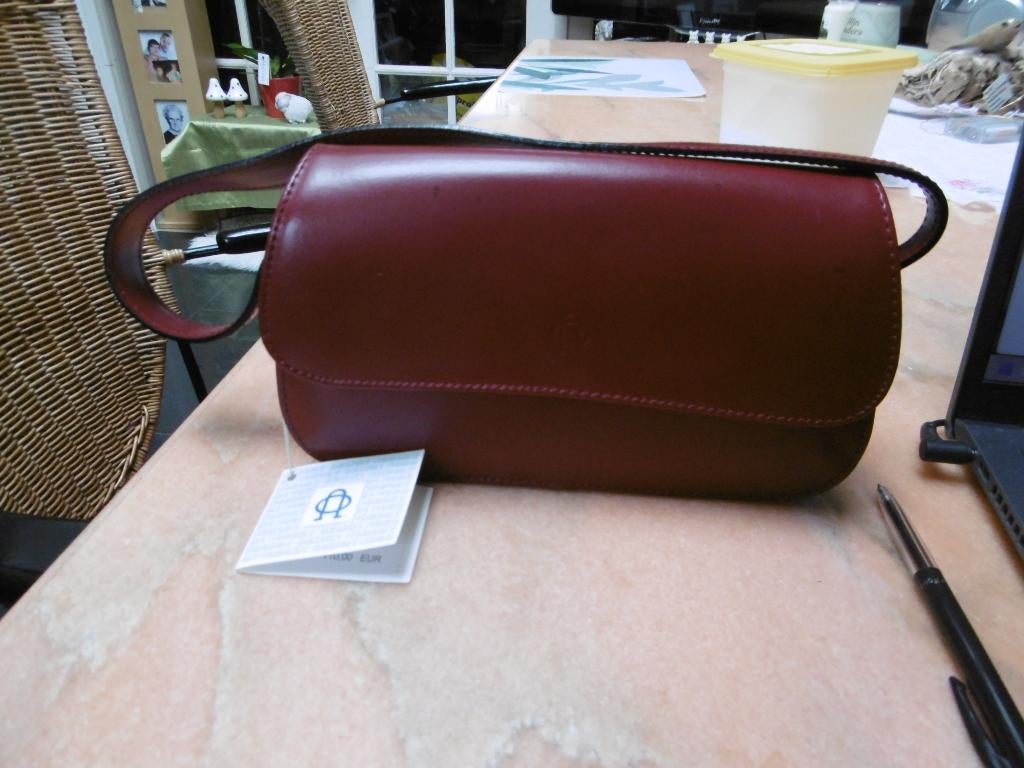 petit sac à main New « Nobody » rouge, Enlèvement ou Envoi, Neuf, Rouge, Sac de soirée