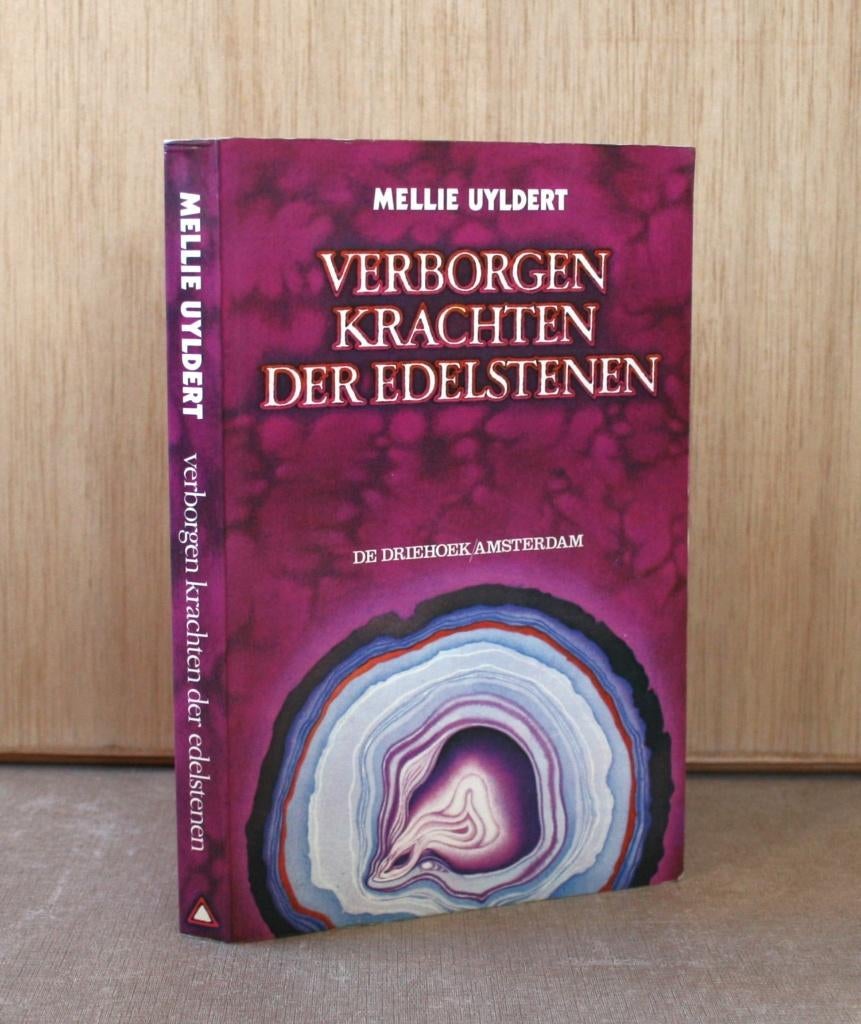 De verborgen kracht der edelstenen., Livres, Ésotérisme & Spiritualité, Utilisé, Astrologie, Enlèvement ou Envoi