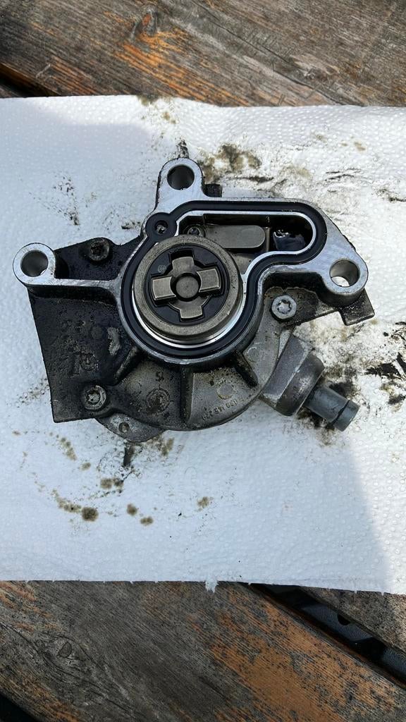 Pompe a vide pour golf 4 SDI 1900, Autos : Pièces & Accessoires, Enlèvement, Utilisé