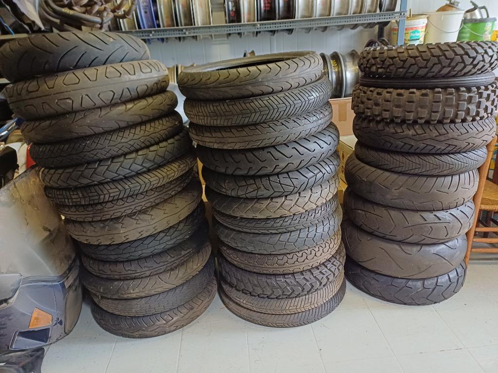 moto banden voor export afrika, Ophalen of Verzenden, Gebruikt