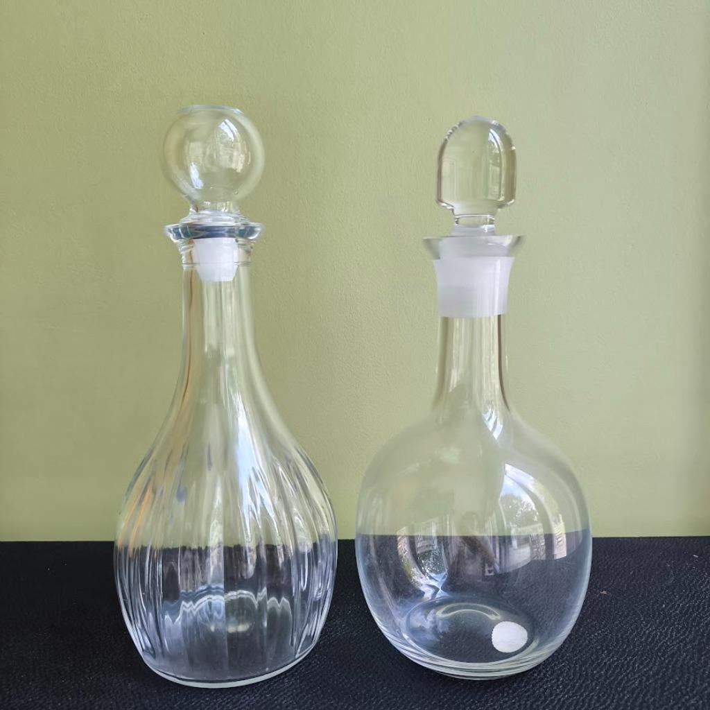 2 carafes en verre, Enlèvement ou Envoi