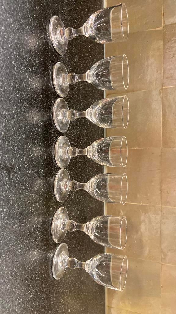 Verres pour genievre, Enlèvement ou Envoi