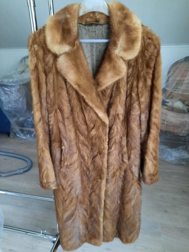 Damesmantel in vison, Kleding | Dames, Jassen | Winter, Ophalen of Verzenden, Gedragen, Maat 42/44 (L)