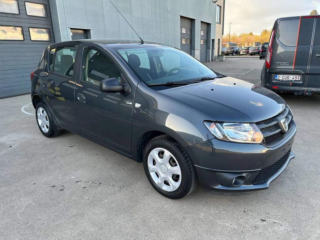 Dacia Sandero 1.2 benzine 54 kw zeer nette staat zie foto's, Auto's, Stof, Gebruikt, 4 cilinders, Blauw