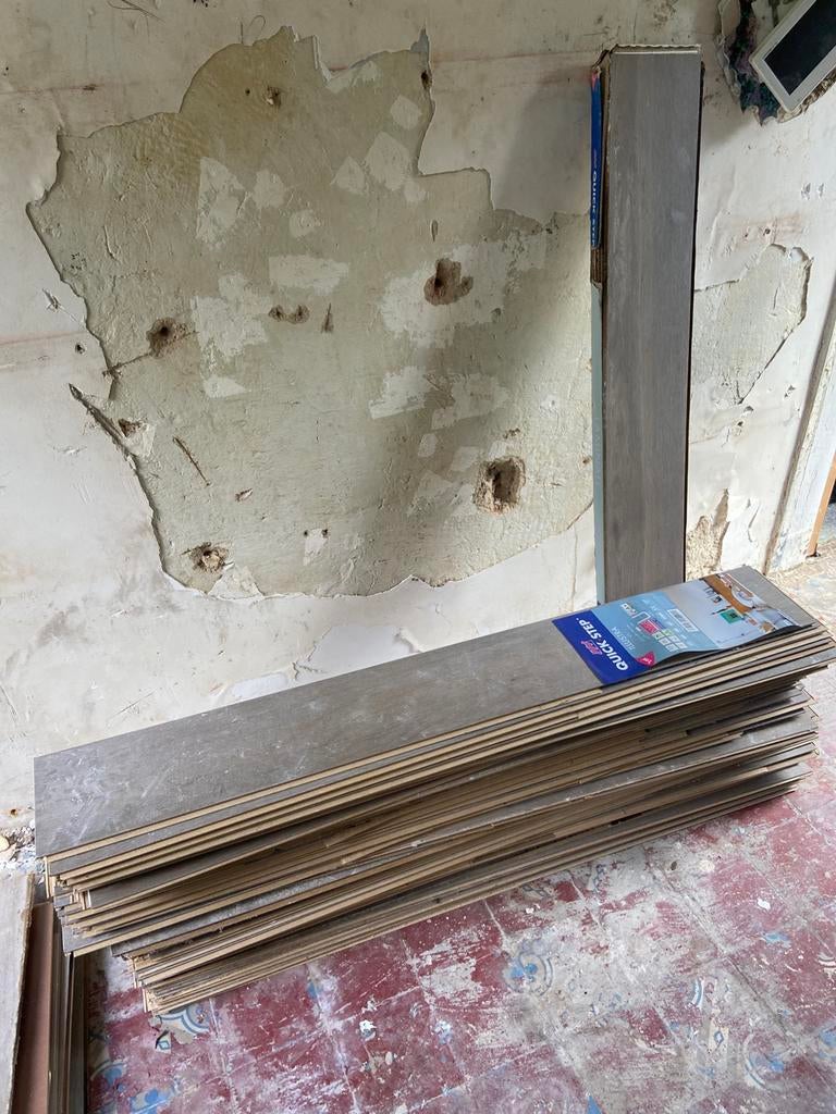 GRATIS laminaat, Bricolage & Construction, Planches & Dalles, Utilisé, Aggloméré, Bois, 50 à 150 cm, 10 à 30 cm, 10 m²² ou plus