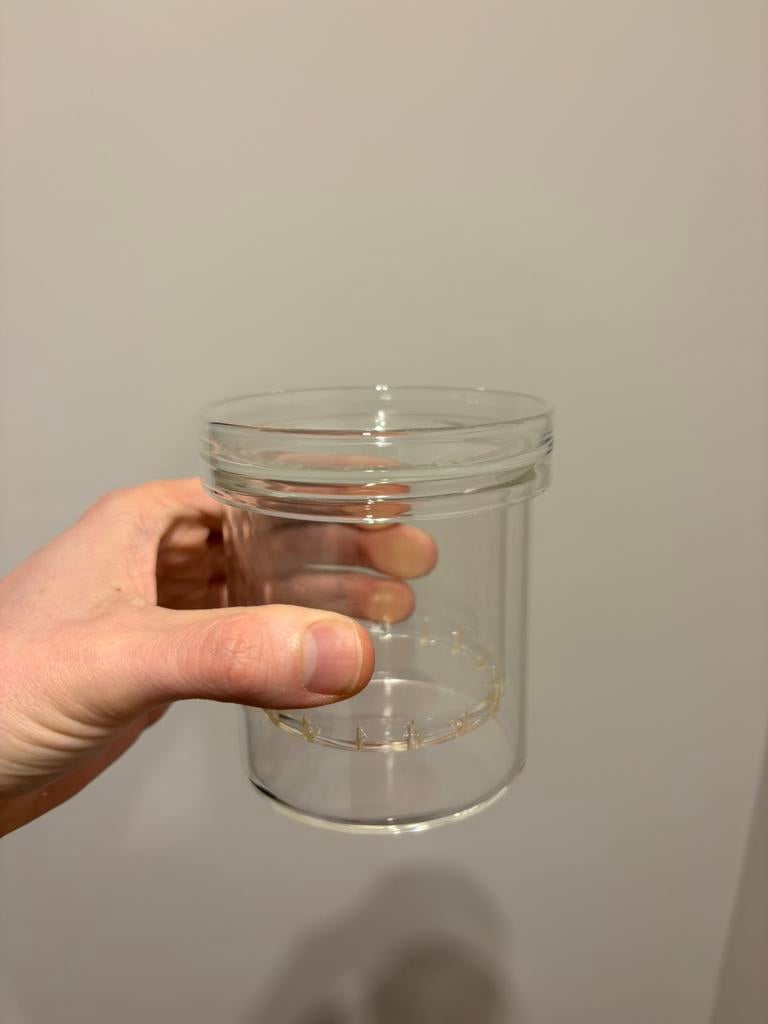 13 Uitzonderlijke theeglazen met glazen filter, Huis en Inrichting, Keuken | Servies, Ophalen, Glas of Glazen, Effen, Glas