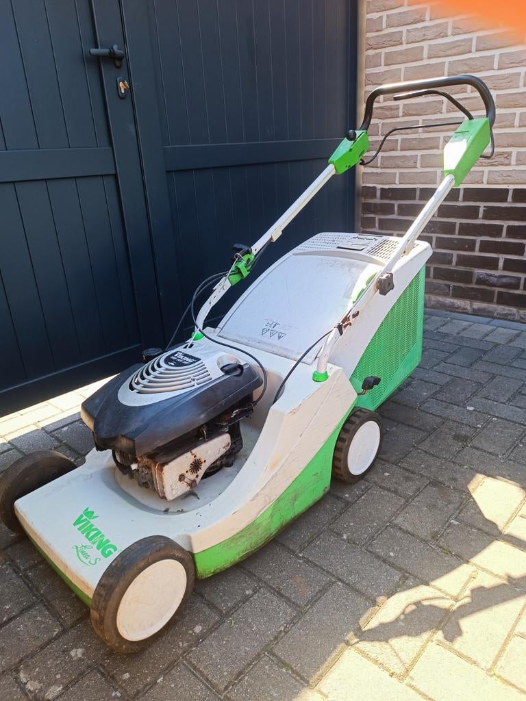 Autoporteur pour tondeuse à gazon Viking, Enlèvement