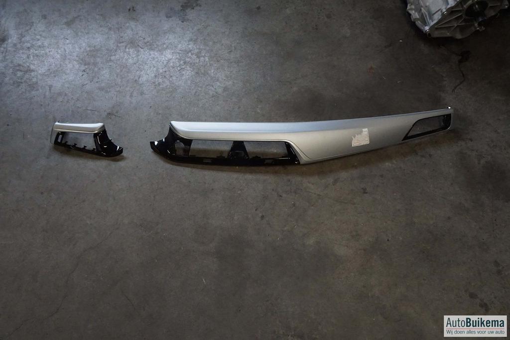 Origineel Bmw 5 Serie G30 dashboardlijst, -, -, Nieuw, Ophalen of Verzenden