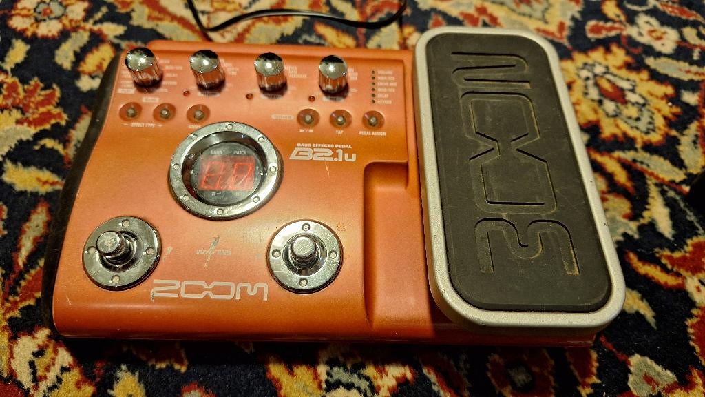 Zoom Baseffectpedaal B2.1u, Muziek en Instrumenten, Effecten, Ophalen of Verzenden, Gebruikt, Delay of Echo