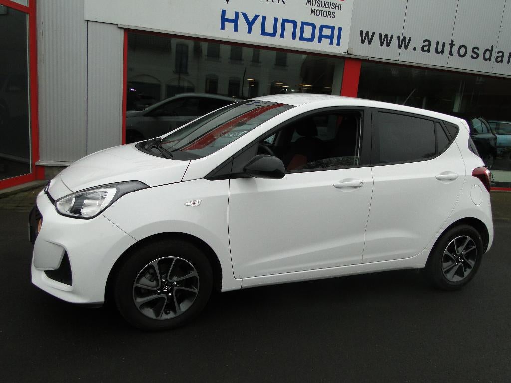 hyundai i10 automaat navi, Auto's, Hyundai, Stof, Bedrijf, 5 zetels, 5 deurs