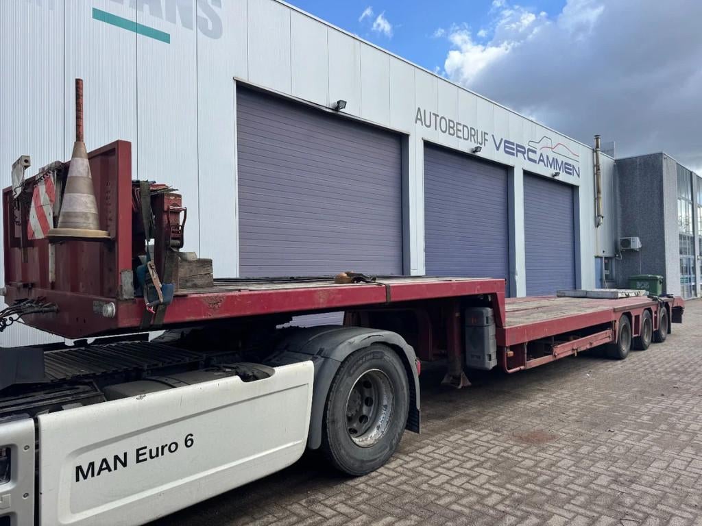 Verem *GIGANT AXXLES-1 STEERINGAXXLE+RAMPS* (bj 2007), Autos, Rouge, Achat, Entreprise, Autres carburants