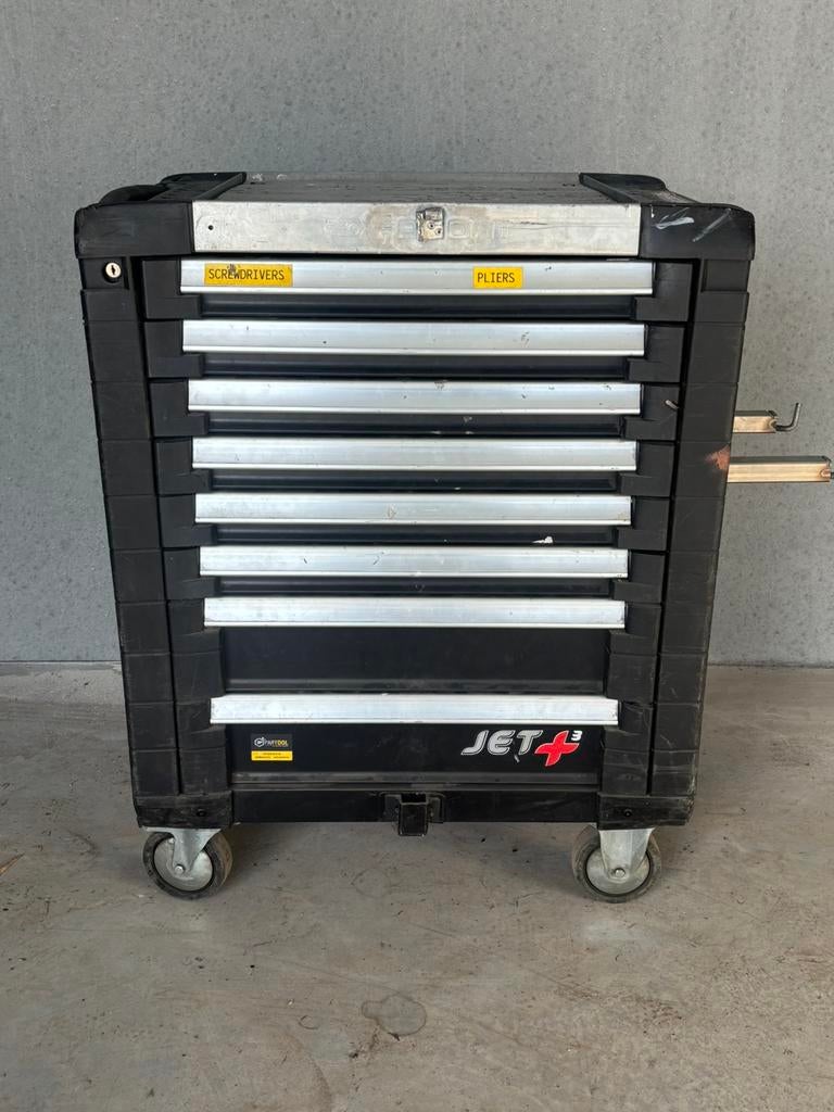 Facom jet + 3, Doe-het-zelf en Bouw, Gereedschapskisten, Ophalen, Zo goed als nieuw