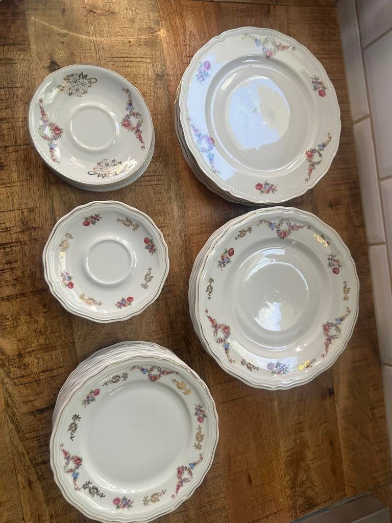 Servies Bavaria, Enlèvement