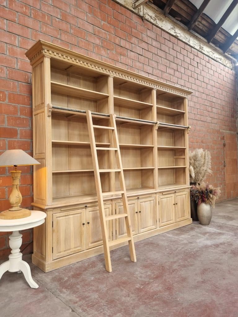 Bibliothèque/meuble de bibliothèque en chêne LIVRAISON GRATU, Maison & Meubles, 25 à 50 cm, 200 cm ou plus, Avec tablette(s), Comme neuf