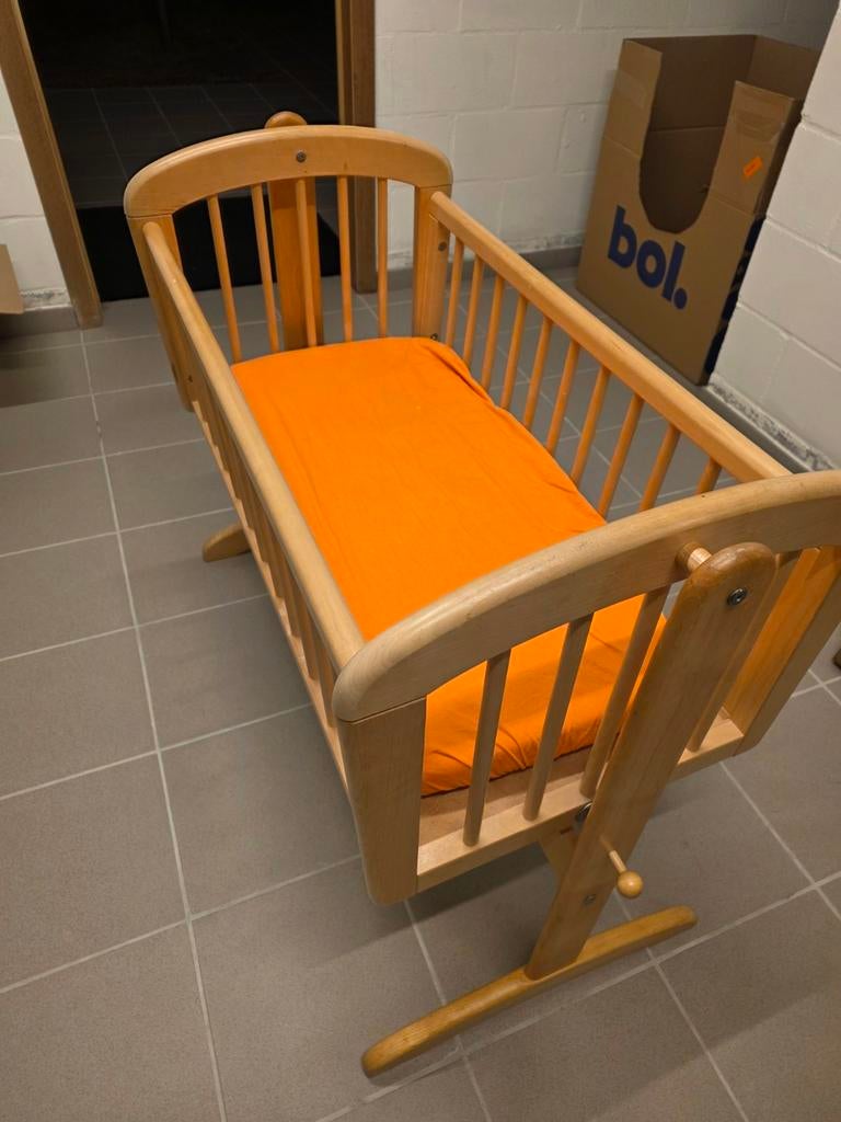 Wieg in mooie en goede staat, Ophalen, Wieg
