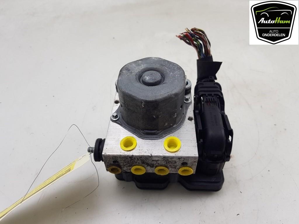 BLOC ABS (FREINS ANTI-BLOCAGE) Mercedes-Benz GLA (156.9), Autos : Pièces & Accessoires, Utilisé, Mercedes-Benz