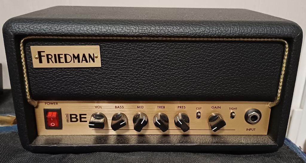 Friedman Brown Eye Mini Head 30w in nieuwstaat, Muziek en Instrumenten, Versterkers | Bas en Gitaar, Zo goed als nieuw, Minder dan 50 watt