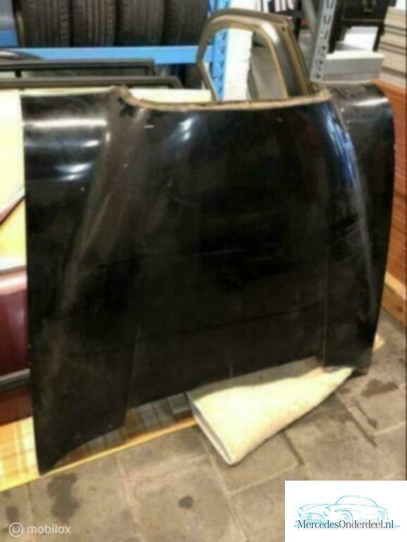 W110 heckflosse motorkap motor kap zwart w 110, Enlèvement, Utilisé