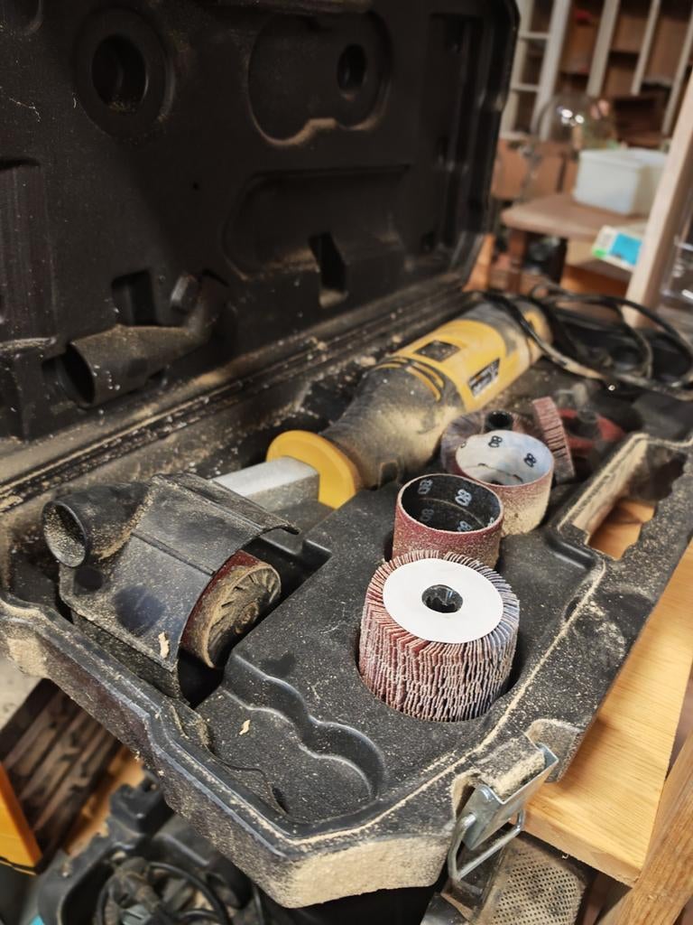 Powerplus schuurroller, Ophalen