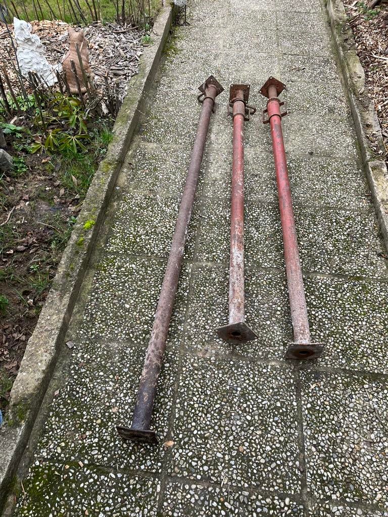 Etancon metallique, Enlèvement, Utilisé