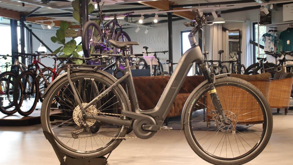 Cube Kathmandu Hybrid EXC 800, Vélos & Vélomoteurs, Vélos électriques, Comme neuf, 50 km par batterie ou plus