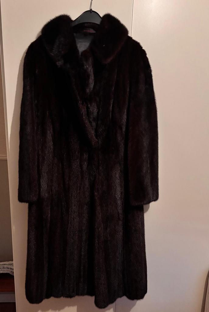 Manteau en fourrure de vison, Envoi, Comme neuf