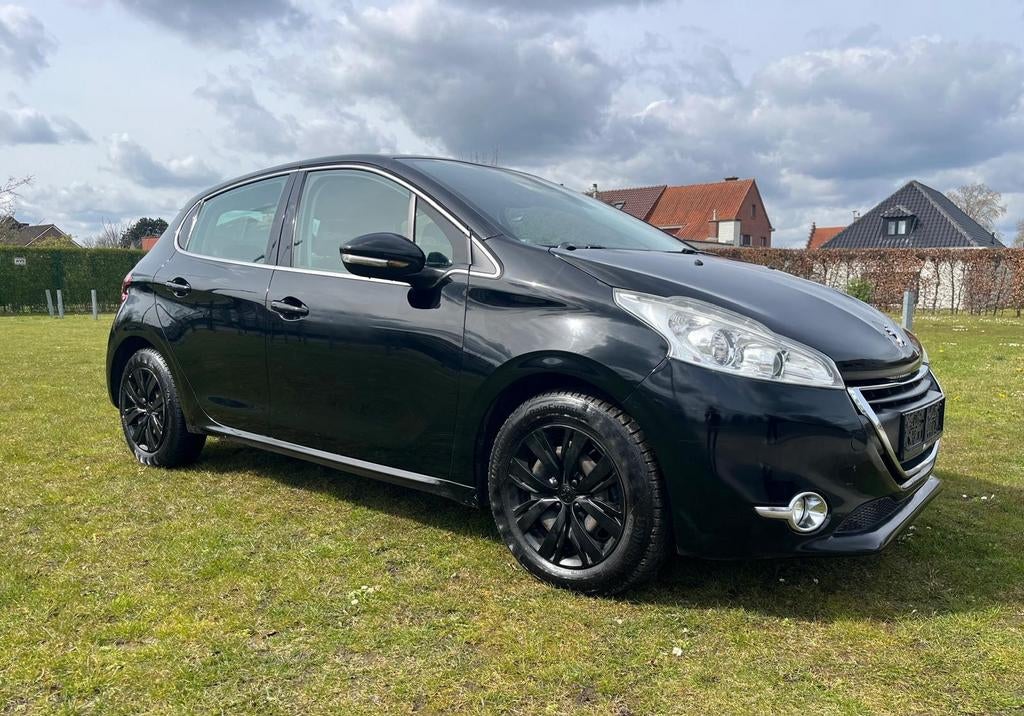 Peugeot 208 1.2 essence homologuée à vendre, Autos, Particulier, Achat
