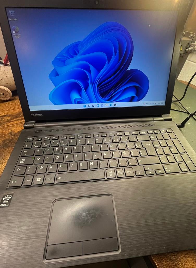 Toshiba, Computers en Software, Ophalen of Verzenden, Zo goed als nieuw, 4 GB, SSD