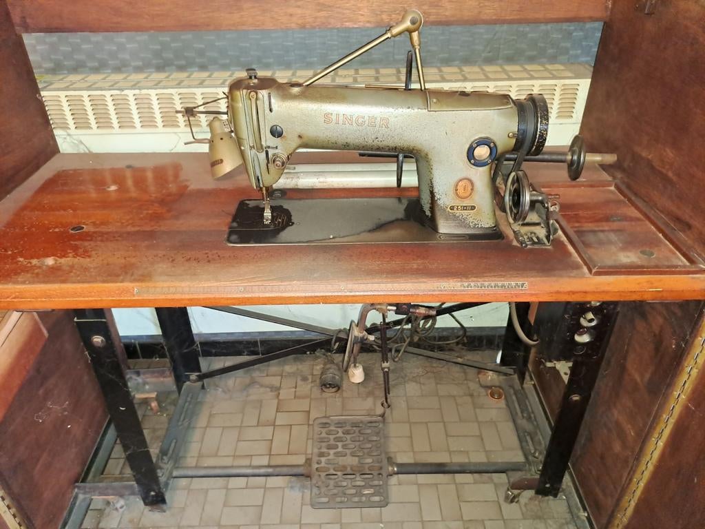 Singer professionele naaimachine 380V, Hobby en Vrije tijd, Naaimachines en Toebehoren, Ophalen, Naaimachine, Singer