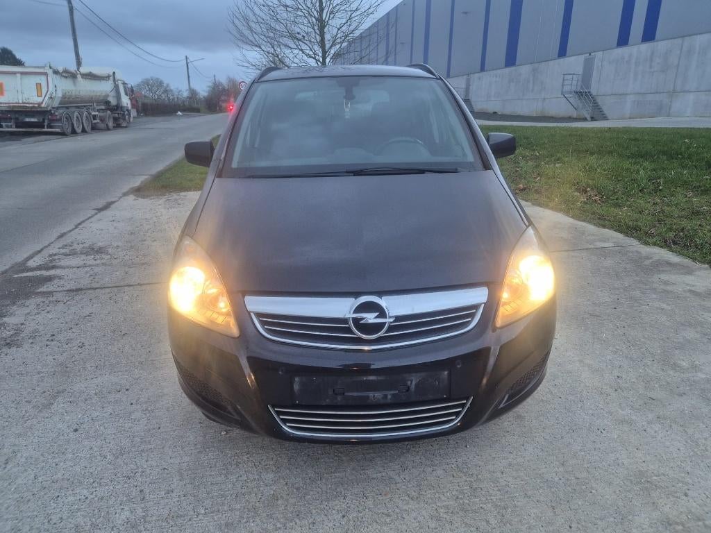 Opel Zafira 1.7 Diesel 7 Place, Auto's, Euro 5, 7 zetels, Bedrijf, 5 deurs