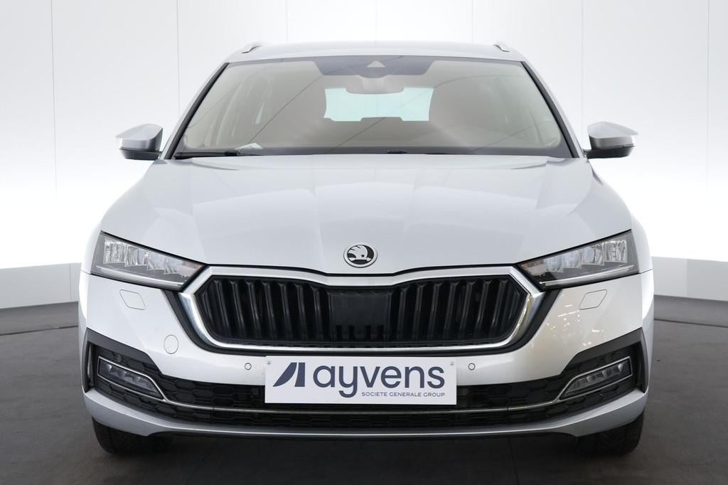 (2EDH054) SKODA OCTAVIA COMBI, Auto's, Stof, Gebruikt, Euro 6, Bedrijf