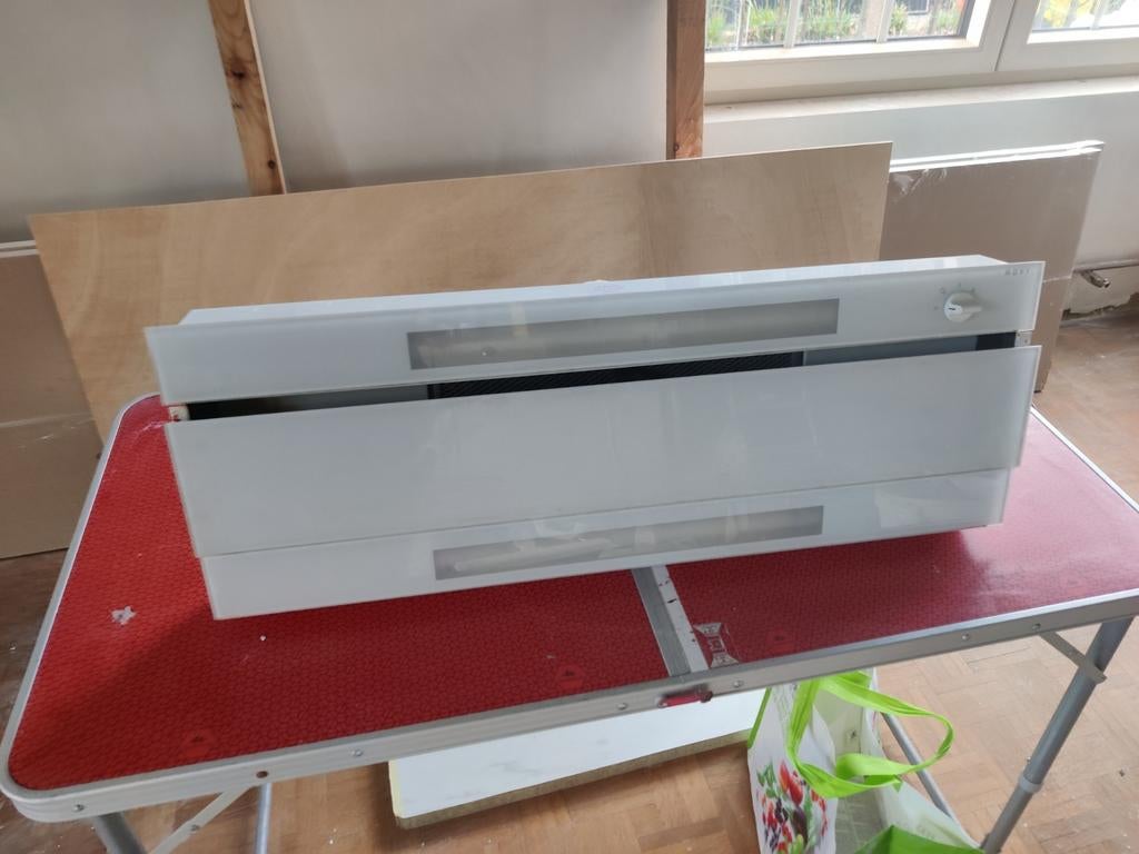 Inbouwdampkap Novy, Ophalen, Inbouw