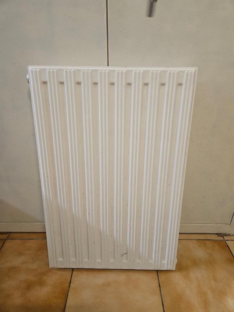 Radiateur en fonte blanc 76x52x9 cm, Bricolage & Construction, Chauffage & Radiateurs, Utilisé, Radiateur, 30 à 80 cm, Moins de 60 cm