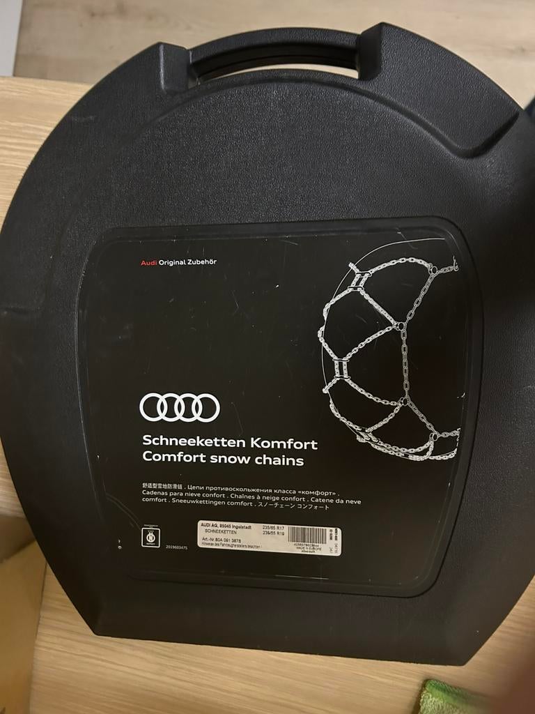Ongebruikte sneeuwkettlngen Audi, Auto diversen, Sneeuwkettingen, Ophalen, Nieuw
