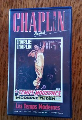 VHS les temps modernes  C Chaplin  6€, CD & DVD, À partir de 6 ans, Enlèvement ou Envoi, Comme neuf, Comédie