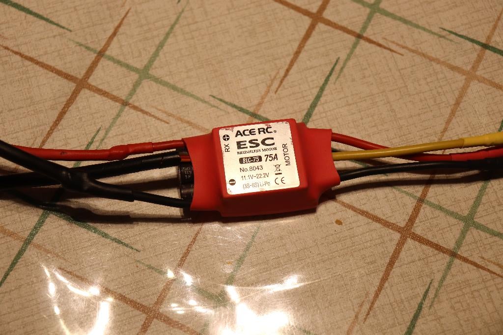 ESC van Thunder Tiger, Ophalen, Gebruikt, Elektro, Helikopter