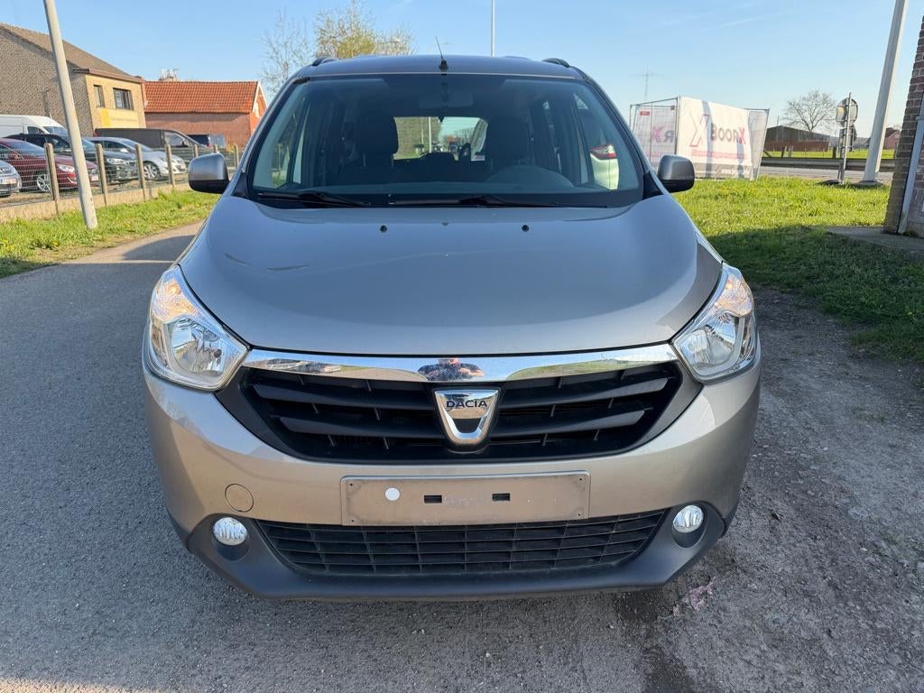 Dacia Lodgy 1200 cc benzine 5 zit, Auto's, Dacia, Voorwielaandrijving, Euro 5, 4 cilinders, Elektrische ramen