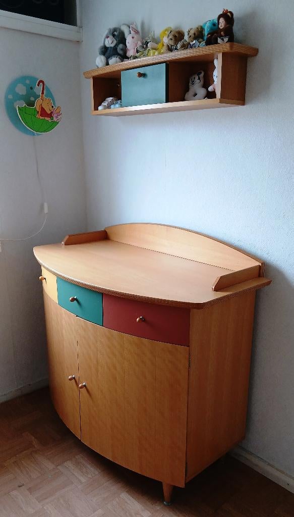 commode / verzorgingstafel/ verschoontafel jaren 70, Ophalen, Gebruikt, Commode, Voetruimte