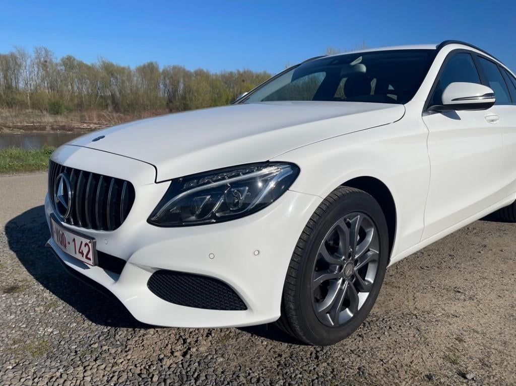 Degelijke Mercedes C 220 estate, Autos, Euro 6, 5 portes, Particulier, Tissu
