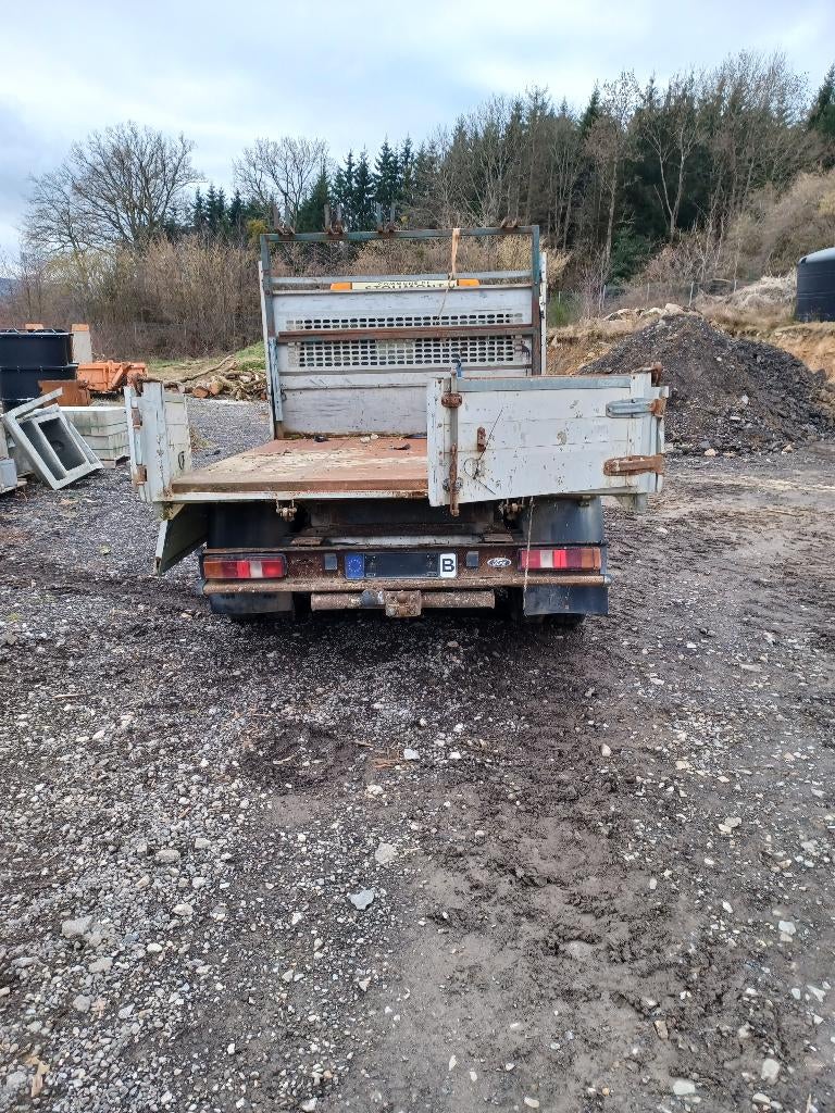 Camionnette, Autos, Achat, 4 portes, 7 places, 1795 kg